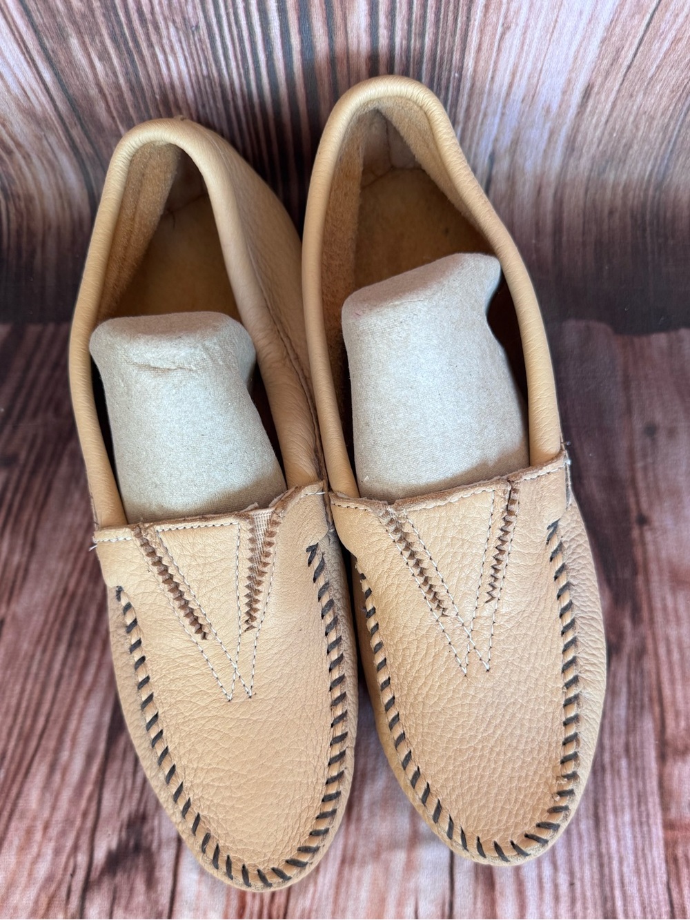 Minnetonka Deerskin Moccasins - Gore Front - Picture 2 of 10
